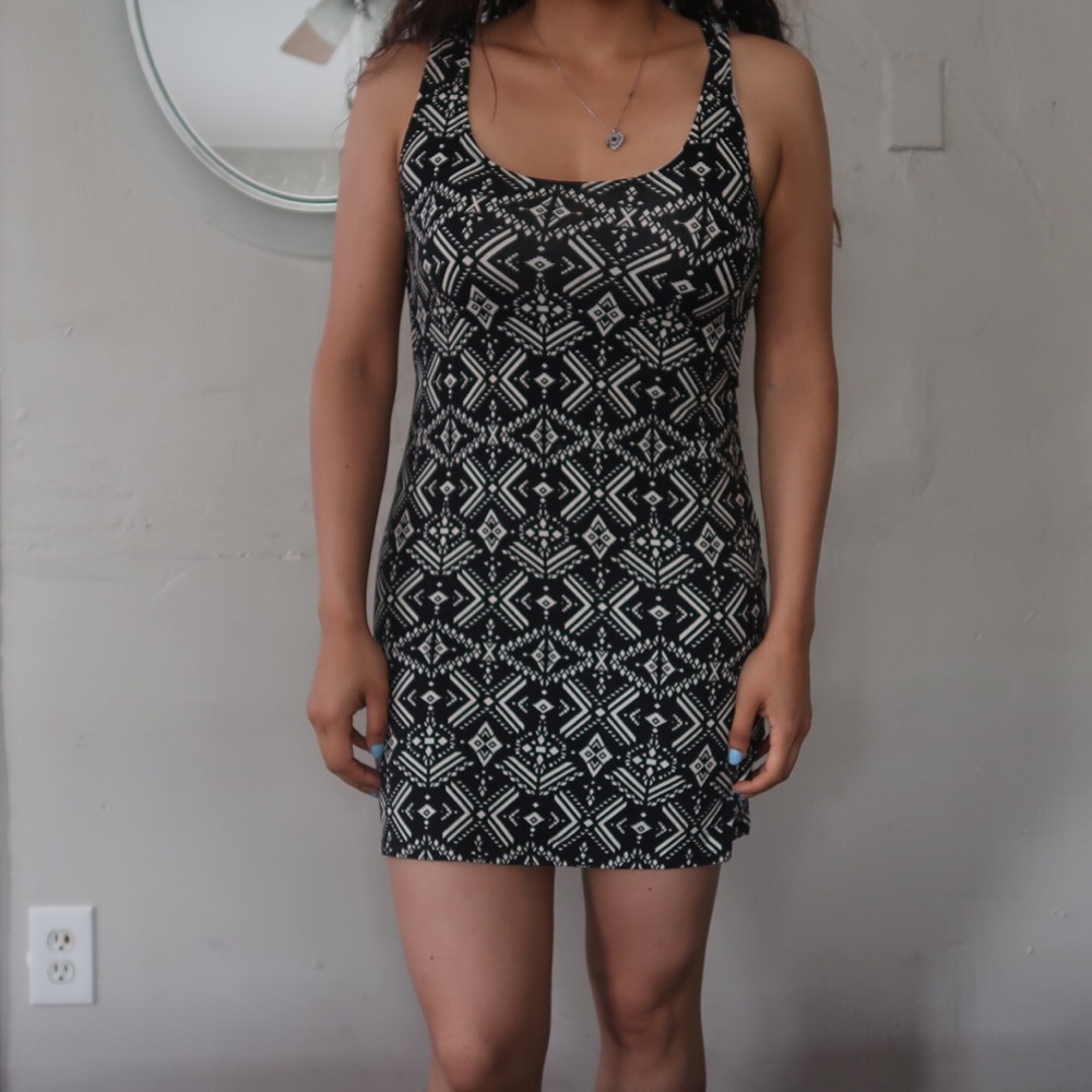 Dress - Picture 2 of 3